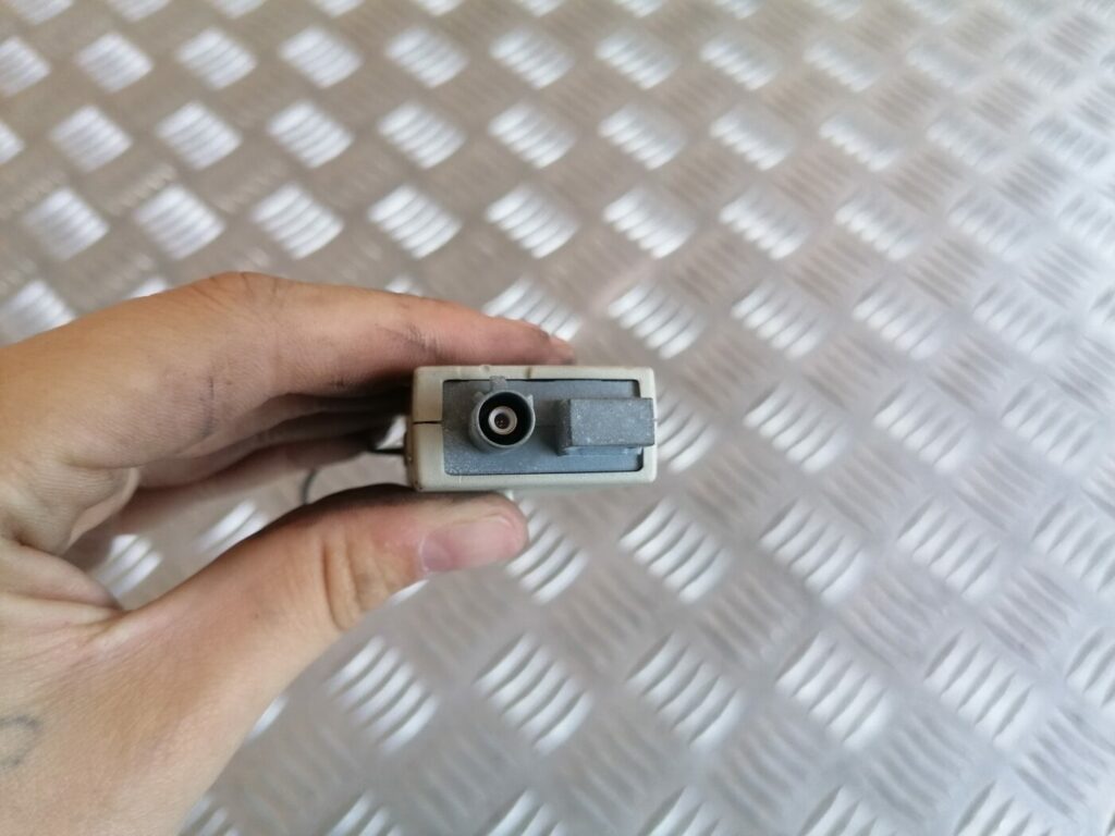 Antenas pastiprinātāja bloks priekš VOLVO C30 2008 SILVER 2 Antenas pastiprinātāja bloks priekš VOLVO C30 2008 SILVER