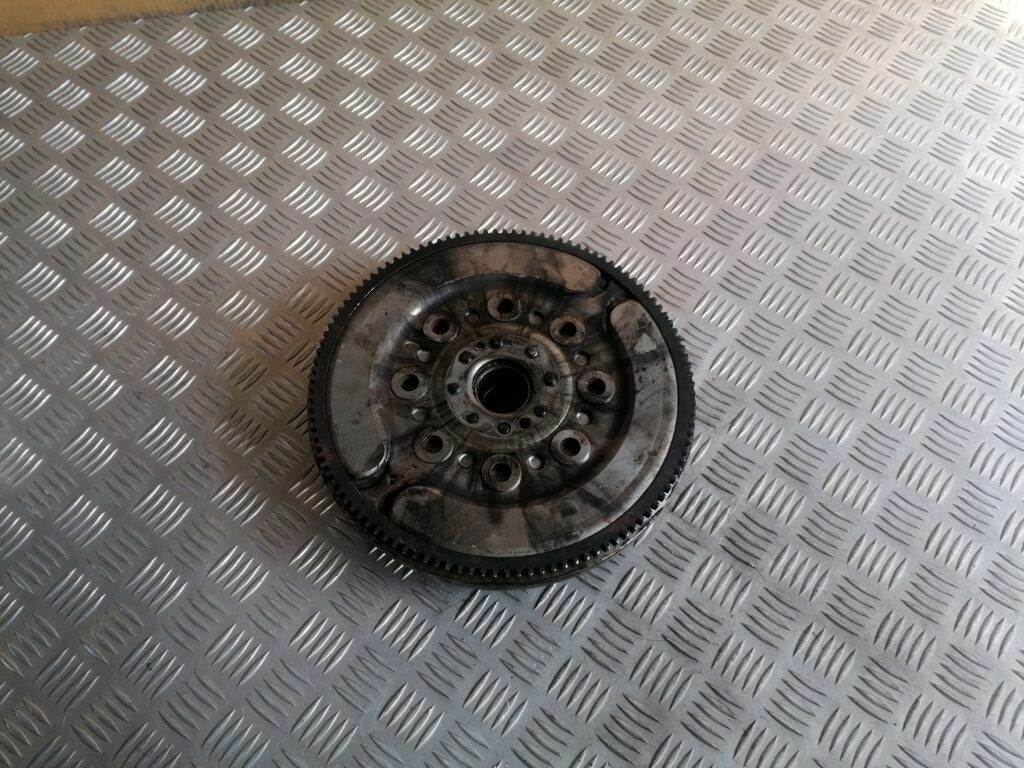 Sajūga komplekts priekš VOLVO C30 2008 SILVER 2 Sajūga komplekts priekš VOLVO C30 2008 SILVER