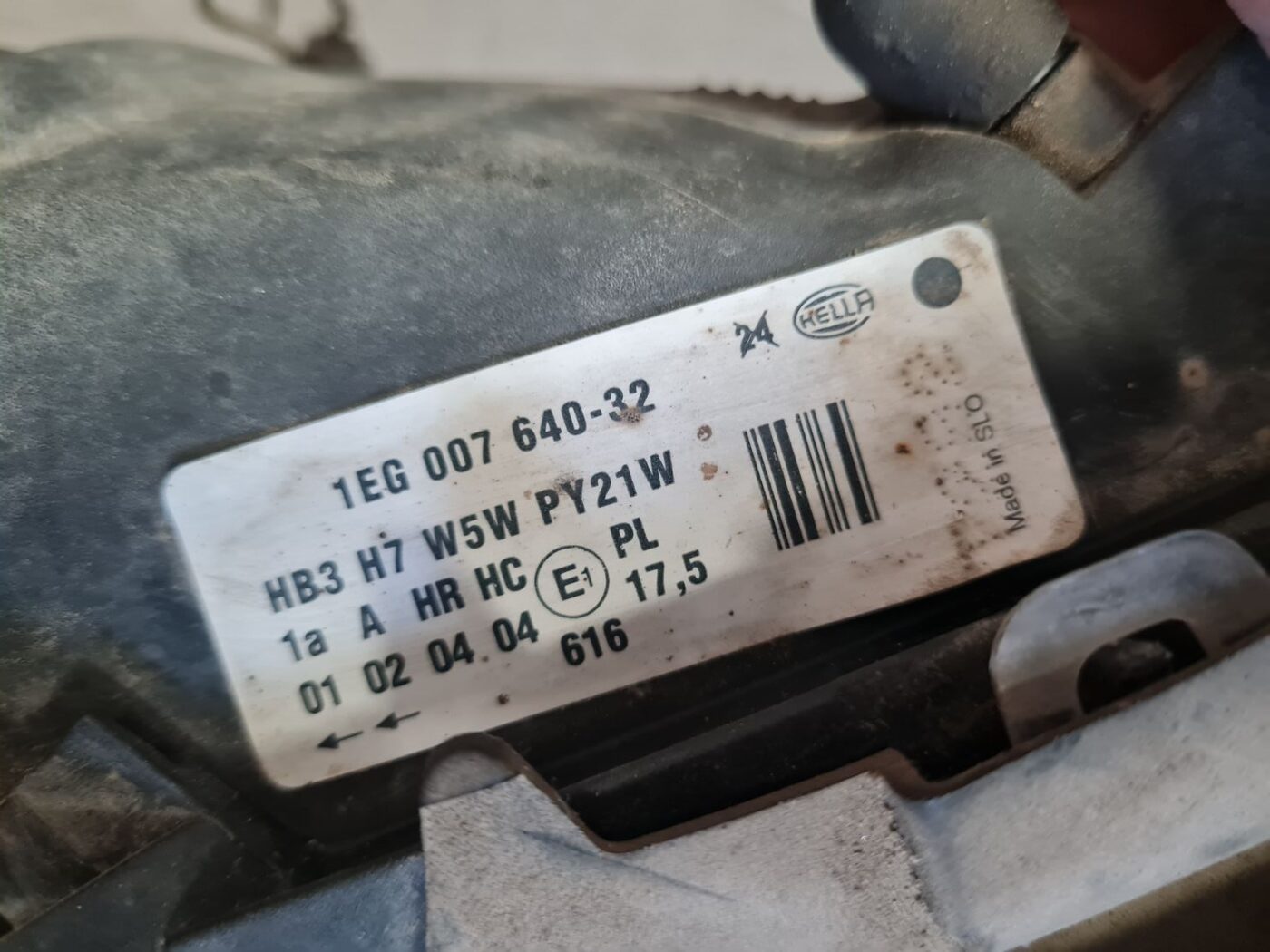 Priekšējais labais lukturis priekš OPEL ASTRA 2002 3 Priekšējais labais lukturis priekš OPEL ASTRA 2002