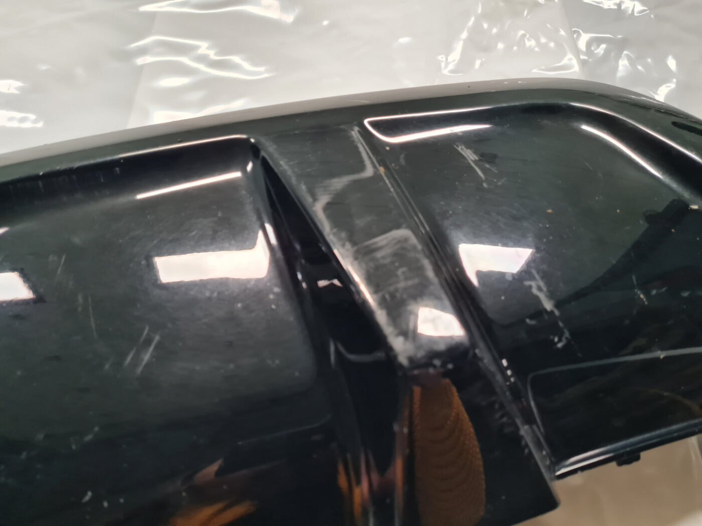 Aizmugurēja bufera uzlika priekš LAND ROVER EVOQUE 2012-2019 14 Aizmugurēja bufera uzlika priekš LAND ROVER EVOQUE 2012-2019