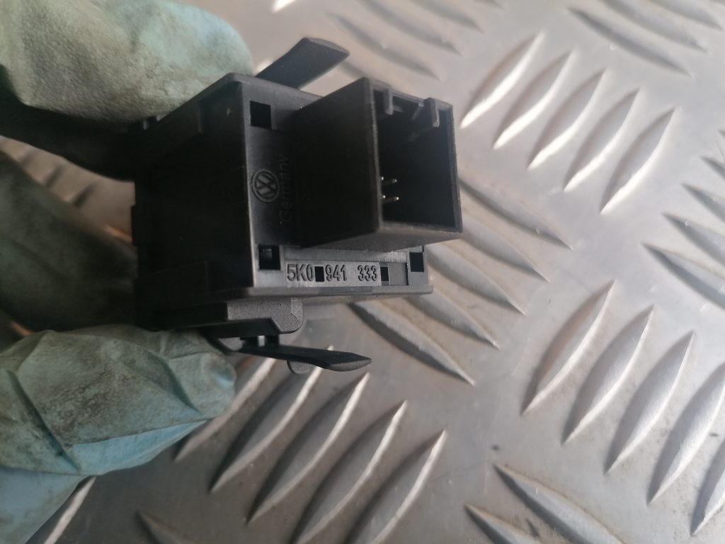 Gaismas spilgtuma regulēšanas poga priekš VW GOLF VARIANT 2012 3 Gaismas spilgtuma regulēšanas poga priekš VW GOLF VARIANT 2012