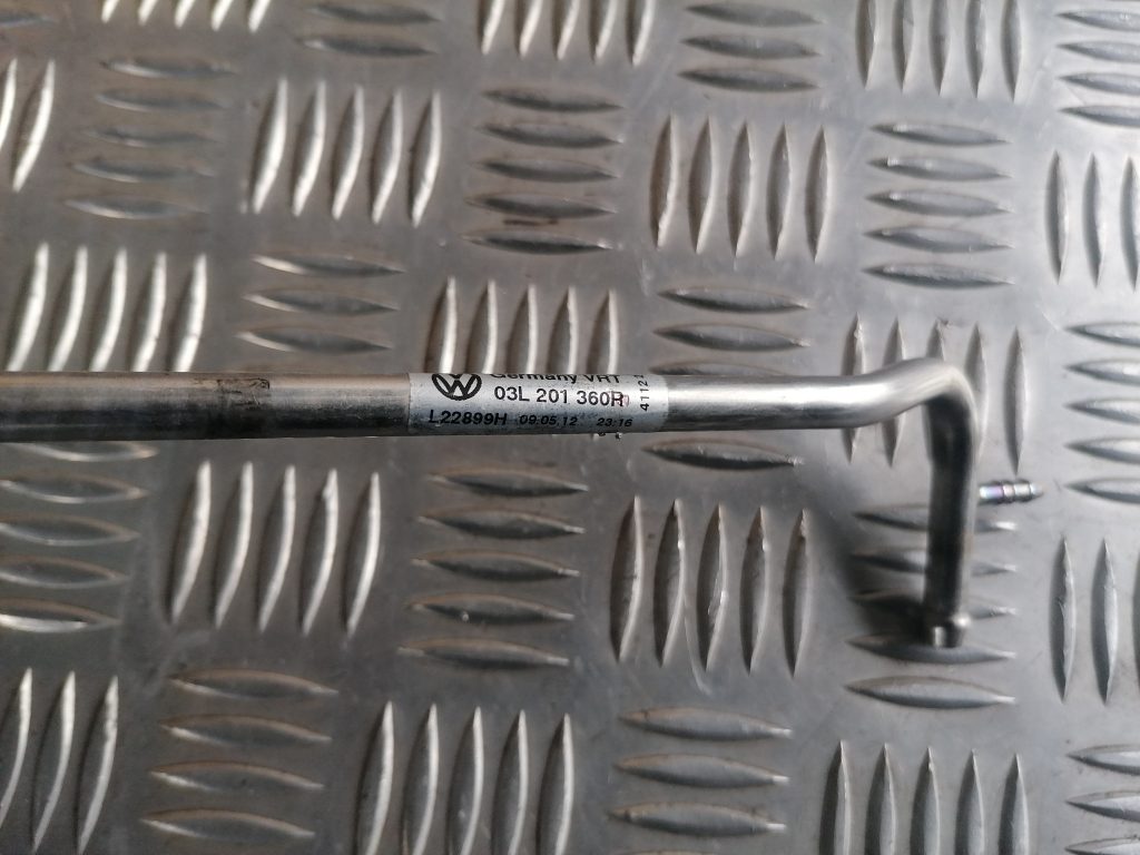 Degvielas caurule priekš VW GOLF VARIANT 2012 2 Degvielas caurule priekš VW GOLF VARIANT 2012
