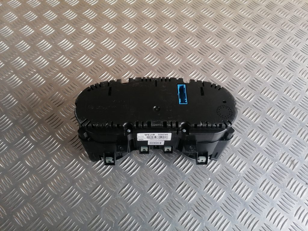 Spidometrs priekš VW GOLF VARIANT 2012 2 Spidometrs priekš VW GOLF VARIANT 2012