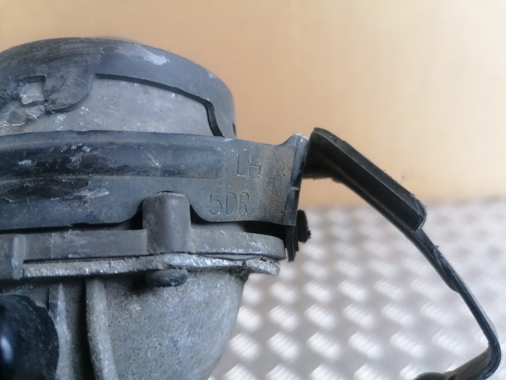 Miglas lukturis priekšā pa kreisi priekš KIA CEED 2007 3 Miglas lukturis priekšā pa kreisi priekš KIA CEED 2007