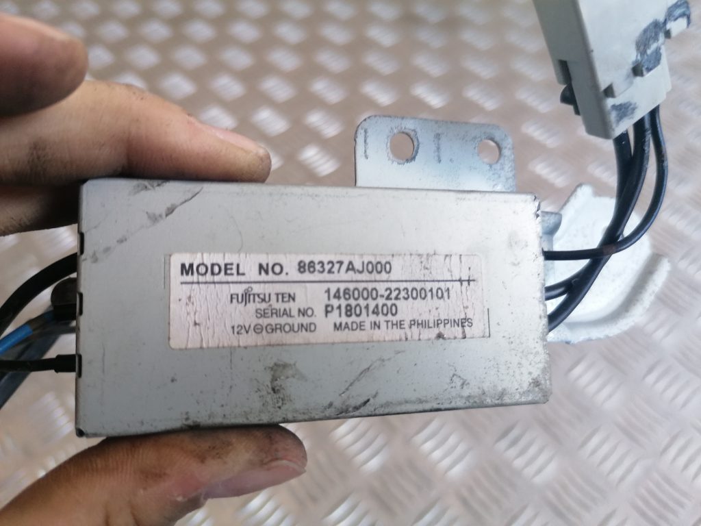 Antenas pastiprinātāja bloks priekš SUBARU LEGACY 2009 3 Antenas pastiprinātāja bloks priekš SUBARU LEGACY 2009