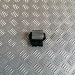 Salona ventilatora rezistors priekš TOYOTA AVENSIS 2007