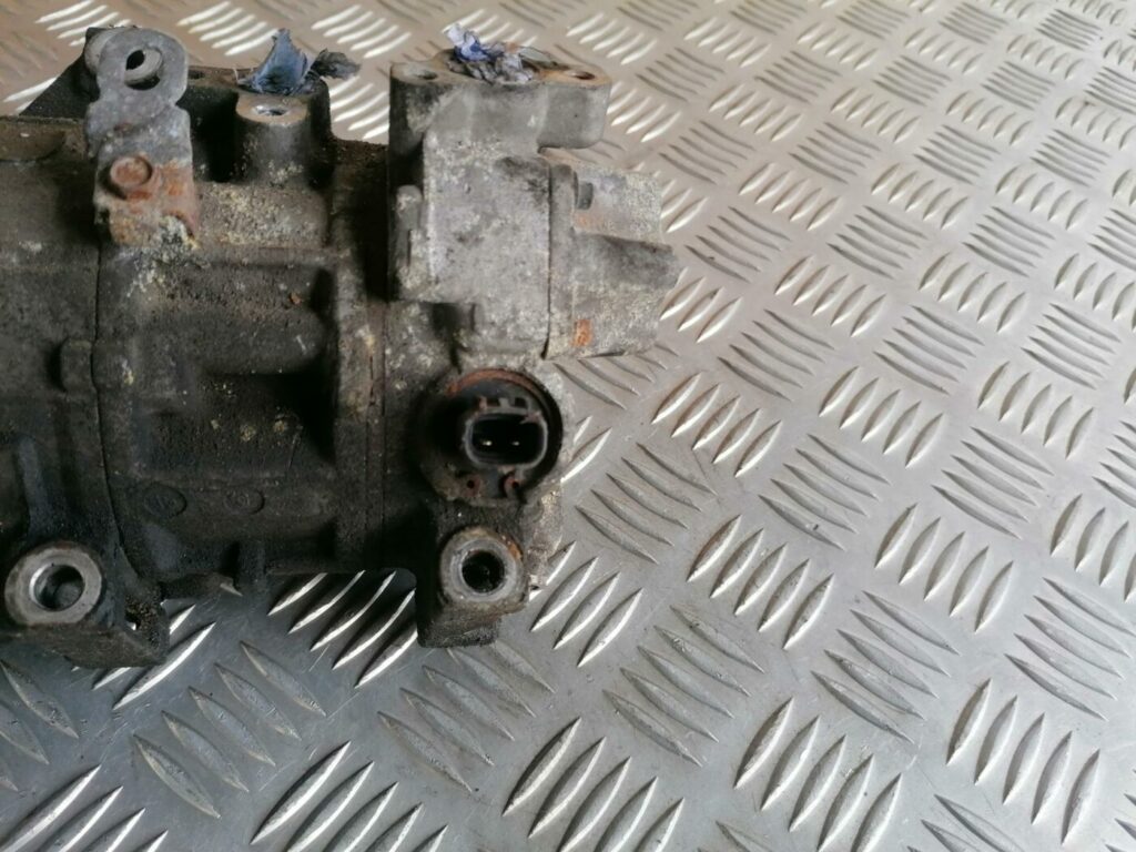 Gaisa kondicioniera kompresors priekš TOYOTA AVENSIS 2007 3 Gaisa kondicioniera kompresors priekš TOYOTA AVENSIS 2007