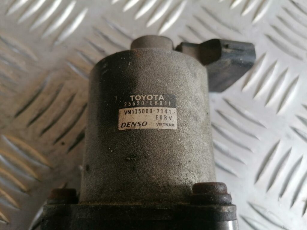 EGR vārsts priekš TOYOTA AVENSIS 2007 3 EGR vārsts priekš TOYOTA AVENSIS 2007