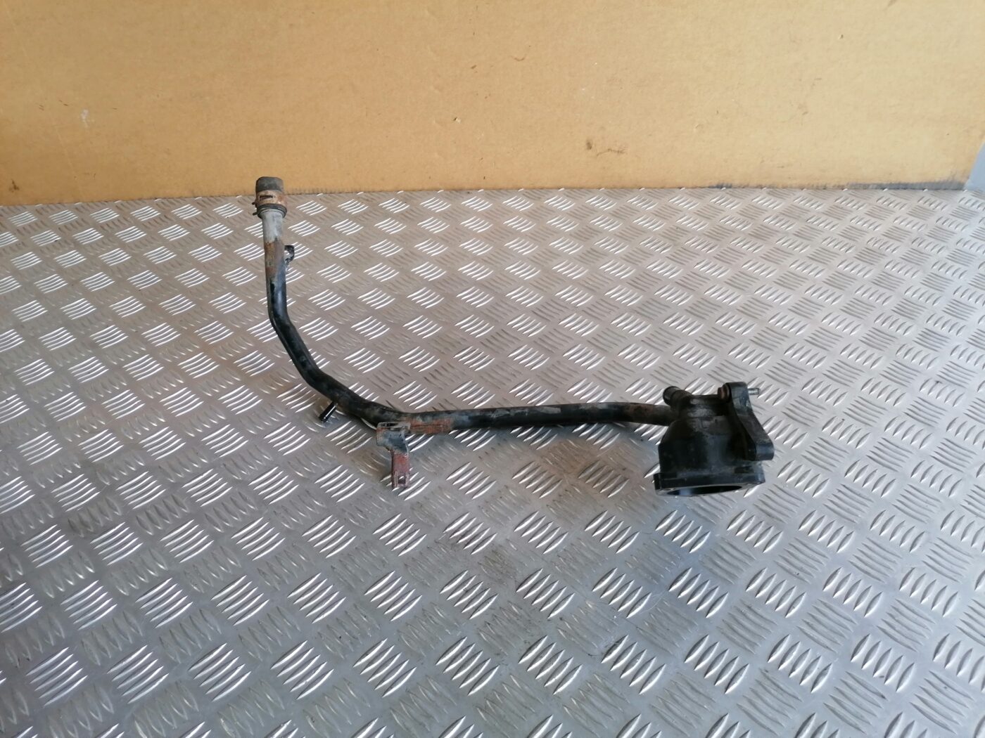 Dzesēšanas caurule priekš HONDA ACCORD 2007 YR562P 1 Dzesēšanas caurule priekš HONDA ACCORD 2007 YR562P