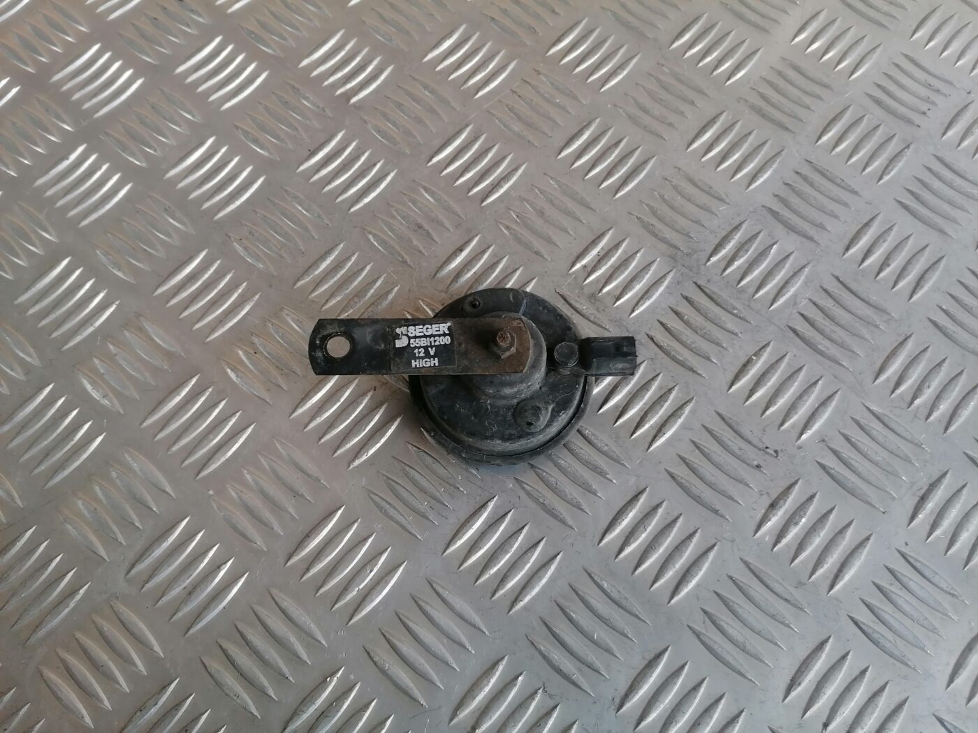 Skaņas signāls priekš HONDA CR-V 2006 2 Skaņas signāls priekš HONDA CR-V 2006