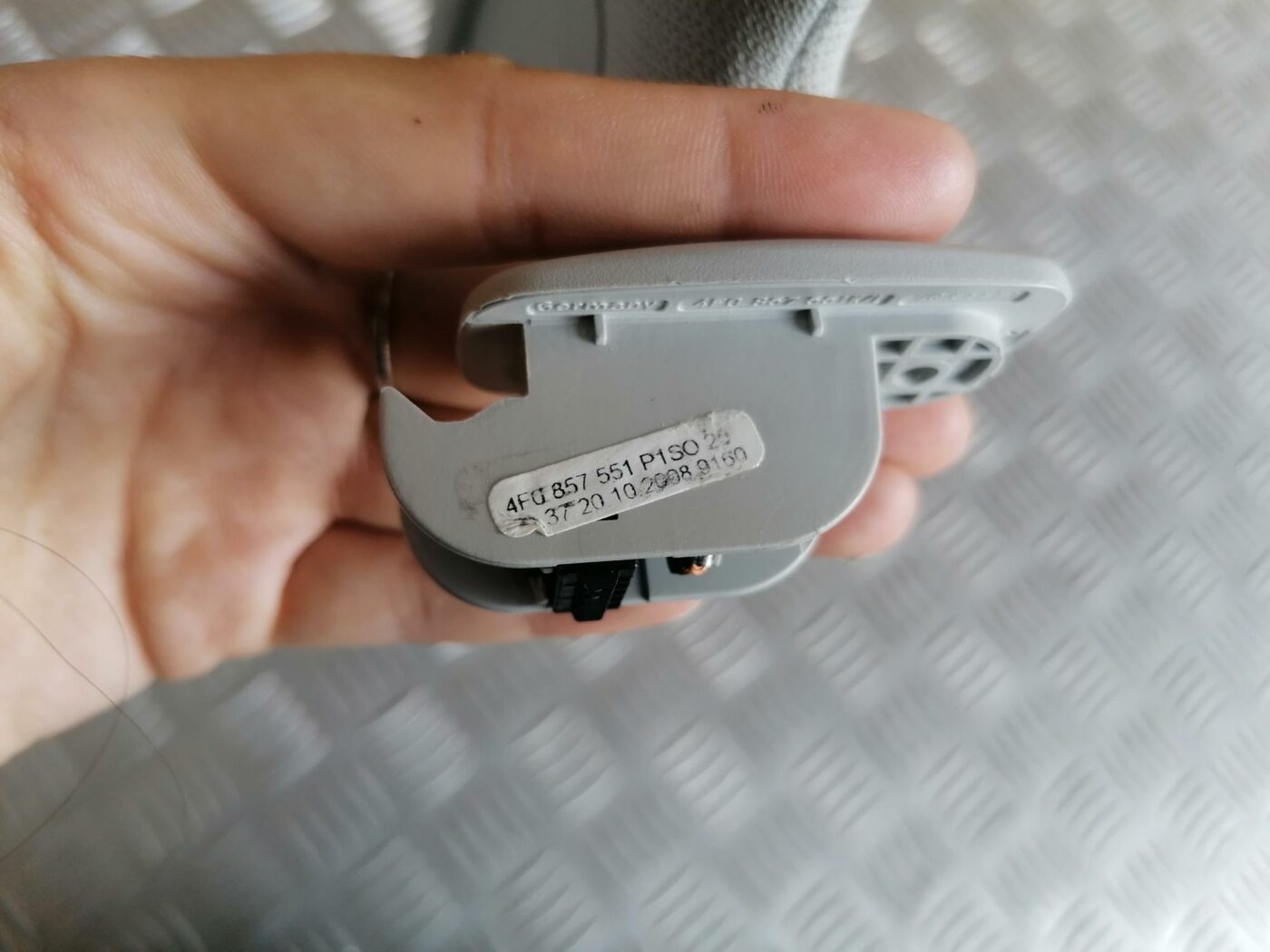 Saules aizsargs priekš AUDI A6 2008 3 Saules aizsargs priekš AUDI A6 2008