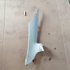 Aizmugurējas salona statnes apdare priekš AUDI A6 2008