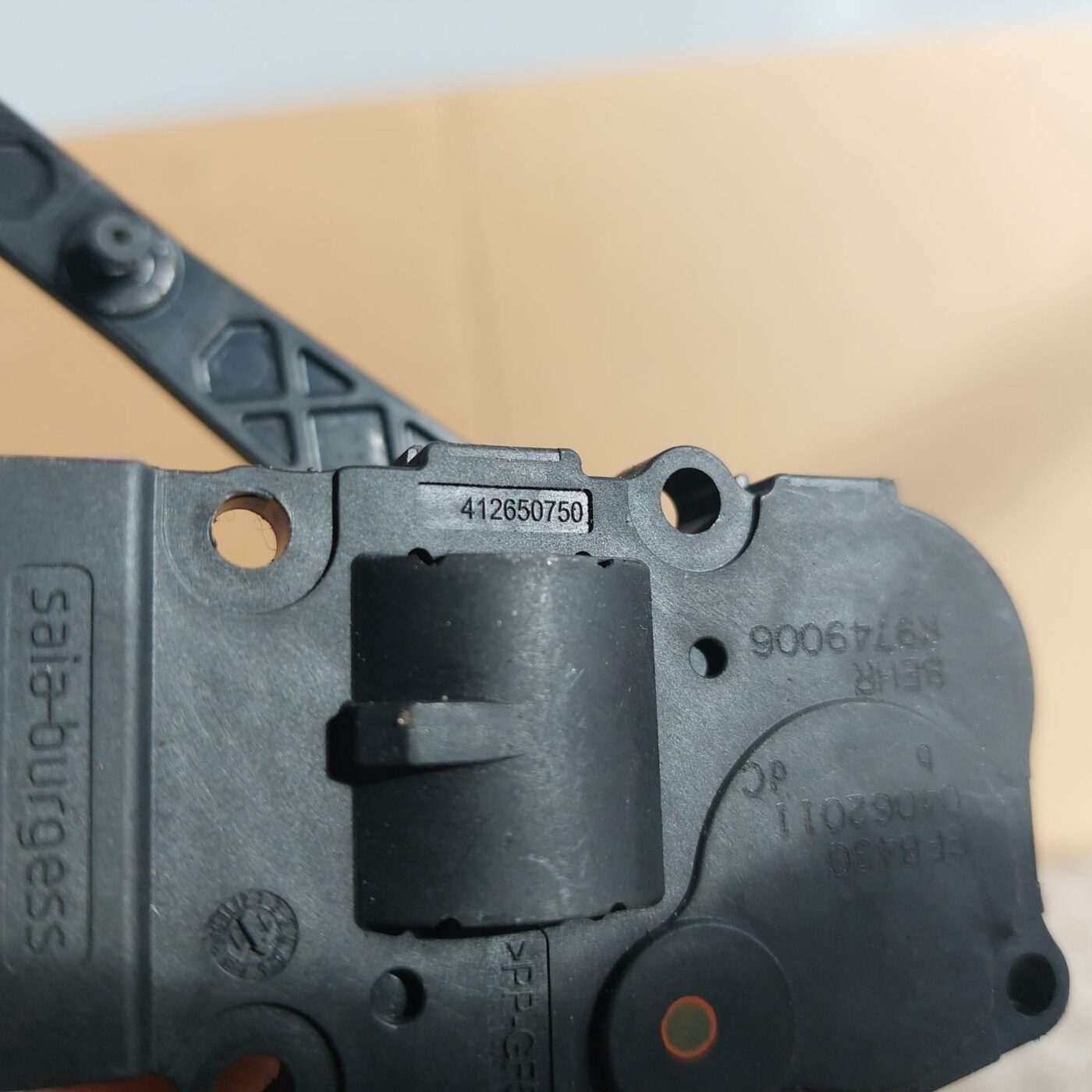 Apsildes sistēmas aktuators priekš BMW 520D F11 2011 TOURING 5 Apsildes sistēmas aktuators priekš BMW 520D F11 2011 TOURING