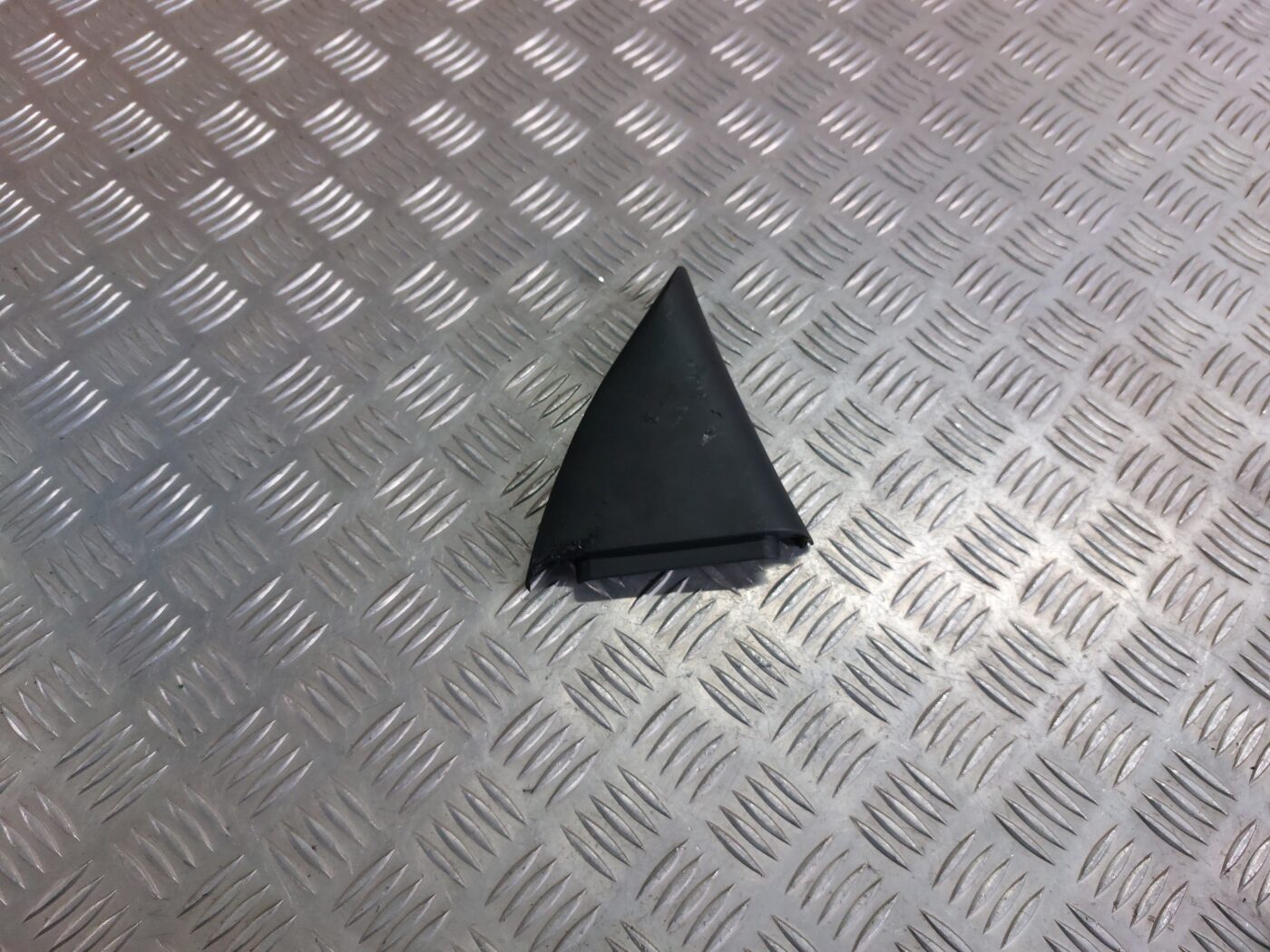 Salona plastmasa priekš HONDA CIVIC 2006 1 Salona plastmasa priekš HONDA CIVIC 2006