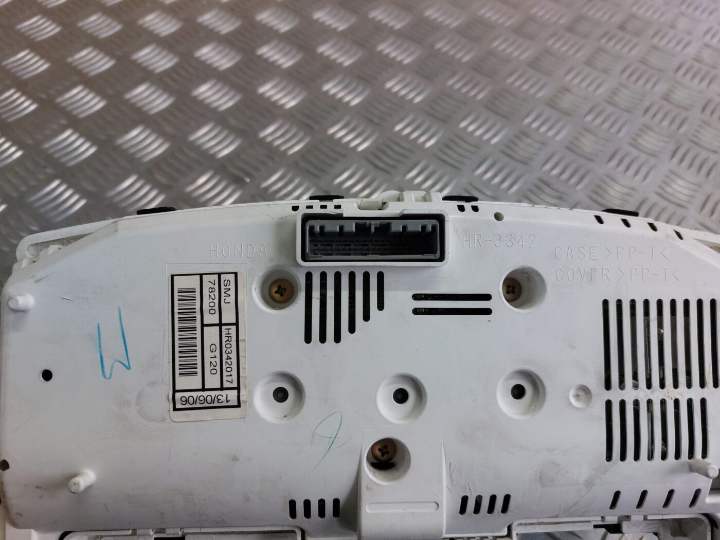 Spidometrs priekš HONDA CIVIC 2006 2 Spidometrs priekš HONDA CIVIC 2006