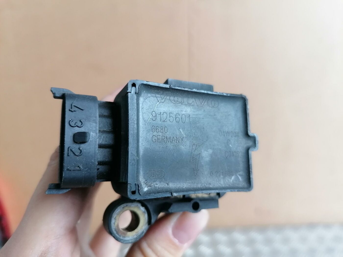 Augstsprieguma spole priekš VOLVO S80 2004 3 Augstsprieguma spole priekš VOLVO S80 2004