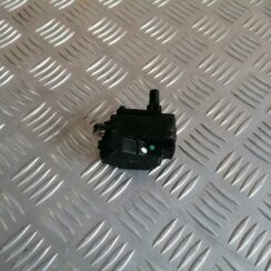 Apsildes sistēmas aktuators priekš VOLVO S80 2004