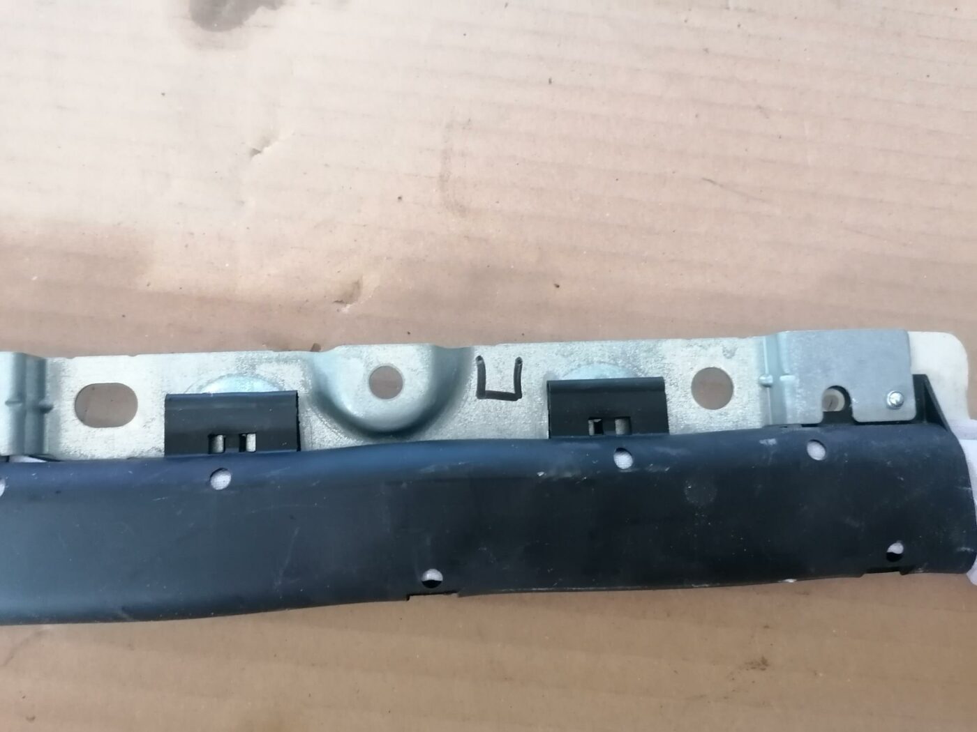 Griestu drošības spilvens, pa labi priekš VOLVO S80 2004 3 Griestu drošības spilvens, pa labi priekš VOLVO S80 2004