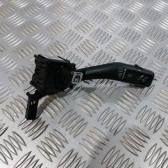 Stikla tīrītāja slēdzis priekš VW JETTA 2008