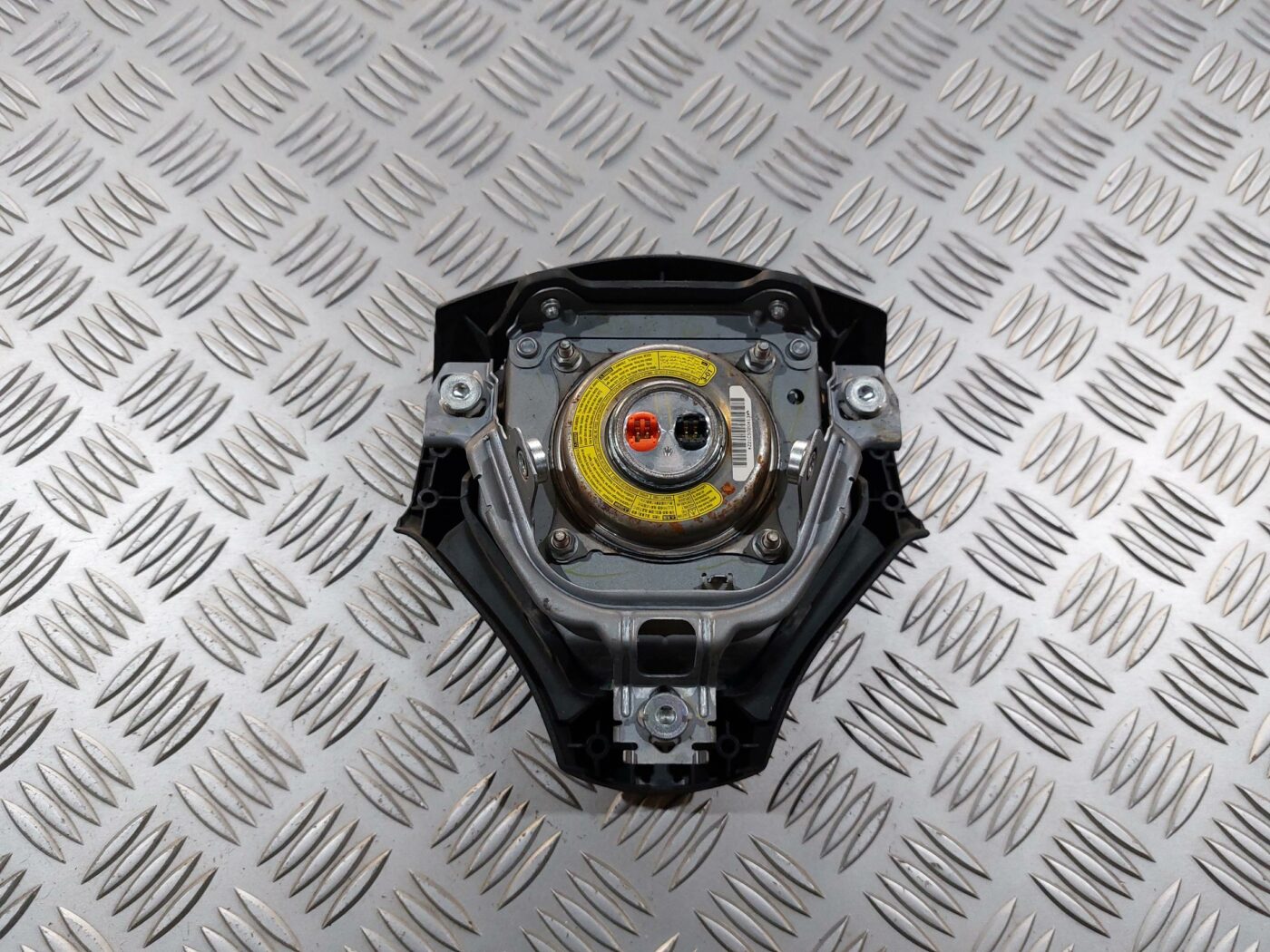 Stūres drošības spilvens priekš TOYOTA COROLLA VERSO 2006 2 Stūres drošības spilvens priekš TOYOTA COROLLA VERSO 2006