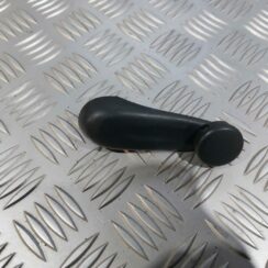 Stikla pacelšanas rokturis priekš TOYOTA COROLLA VERSO 2006