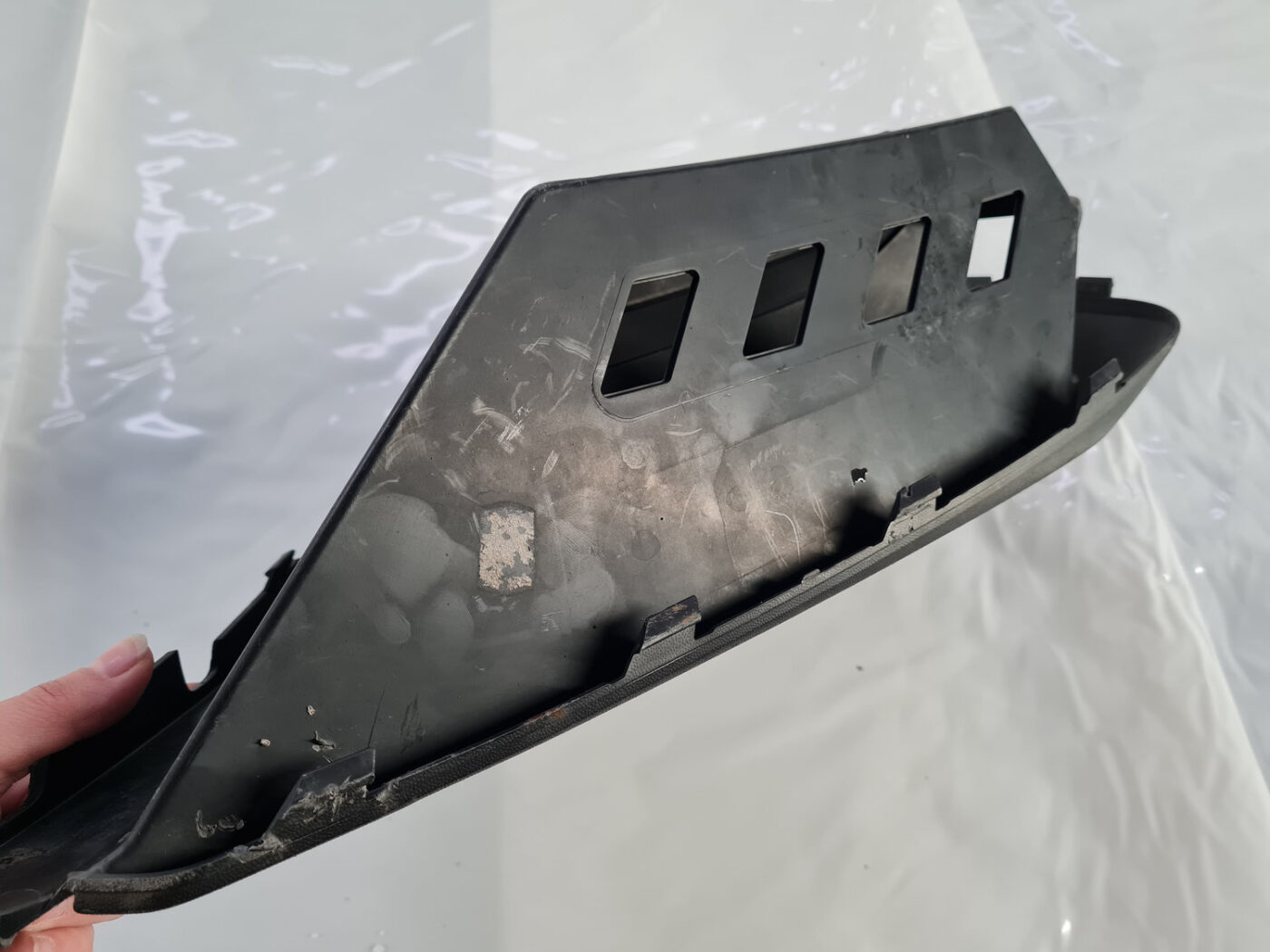 Priekšēja bufera uzlika priekš VW CRAFTER 2018 6 Priekšēja bufera uzlika priekš VW CRAFTER 2018