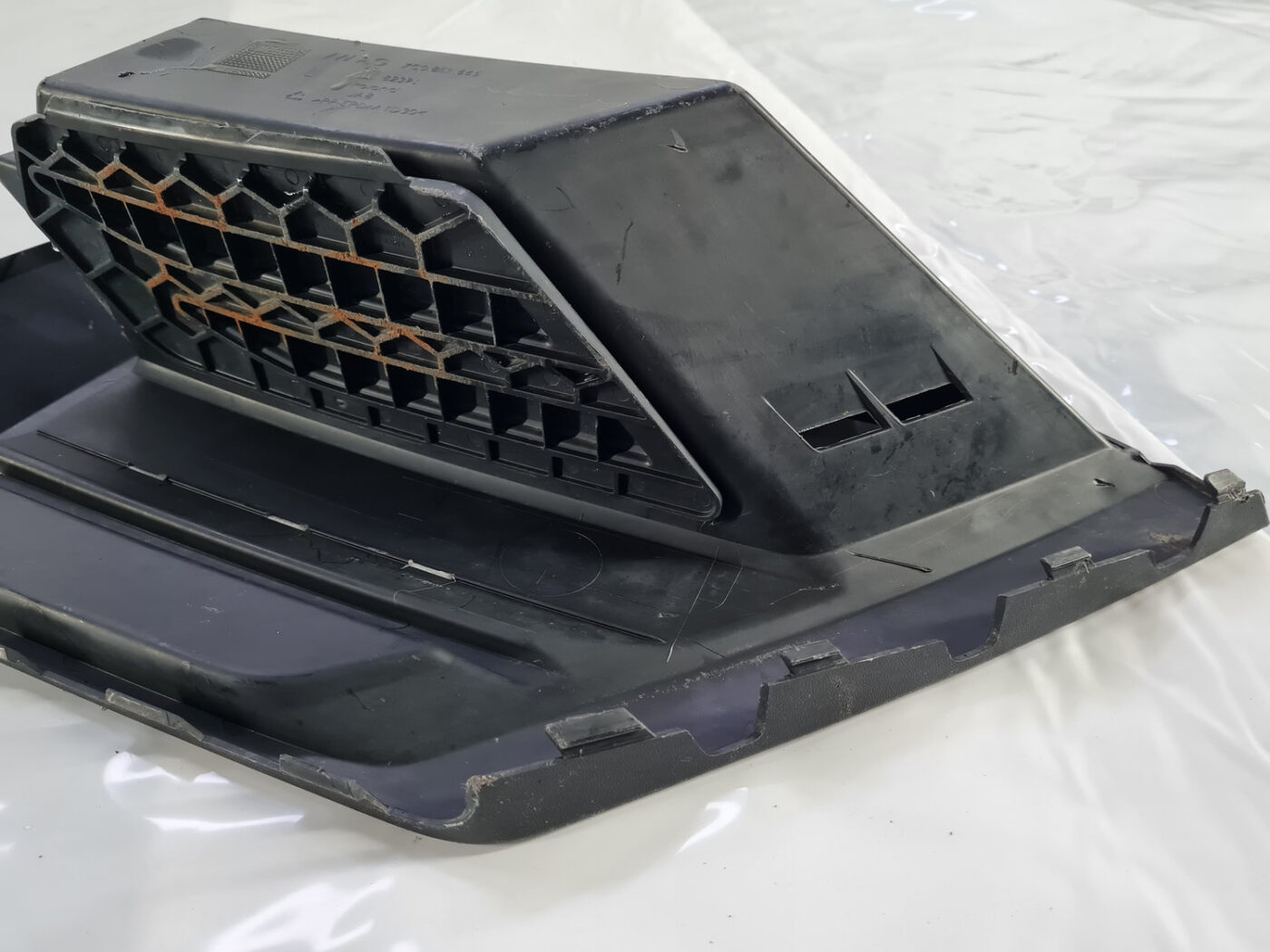 Priekšēja bufera uzlika priekš VW CRAFTER 2018 5 Priekšēja bufera uzlika priekš VW CRAFTER 2018