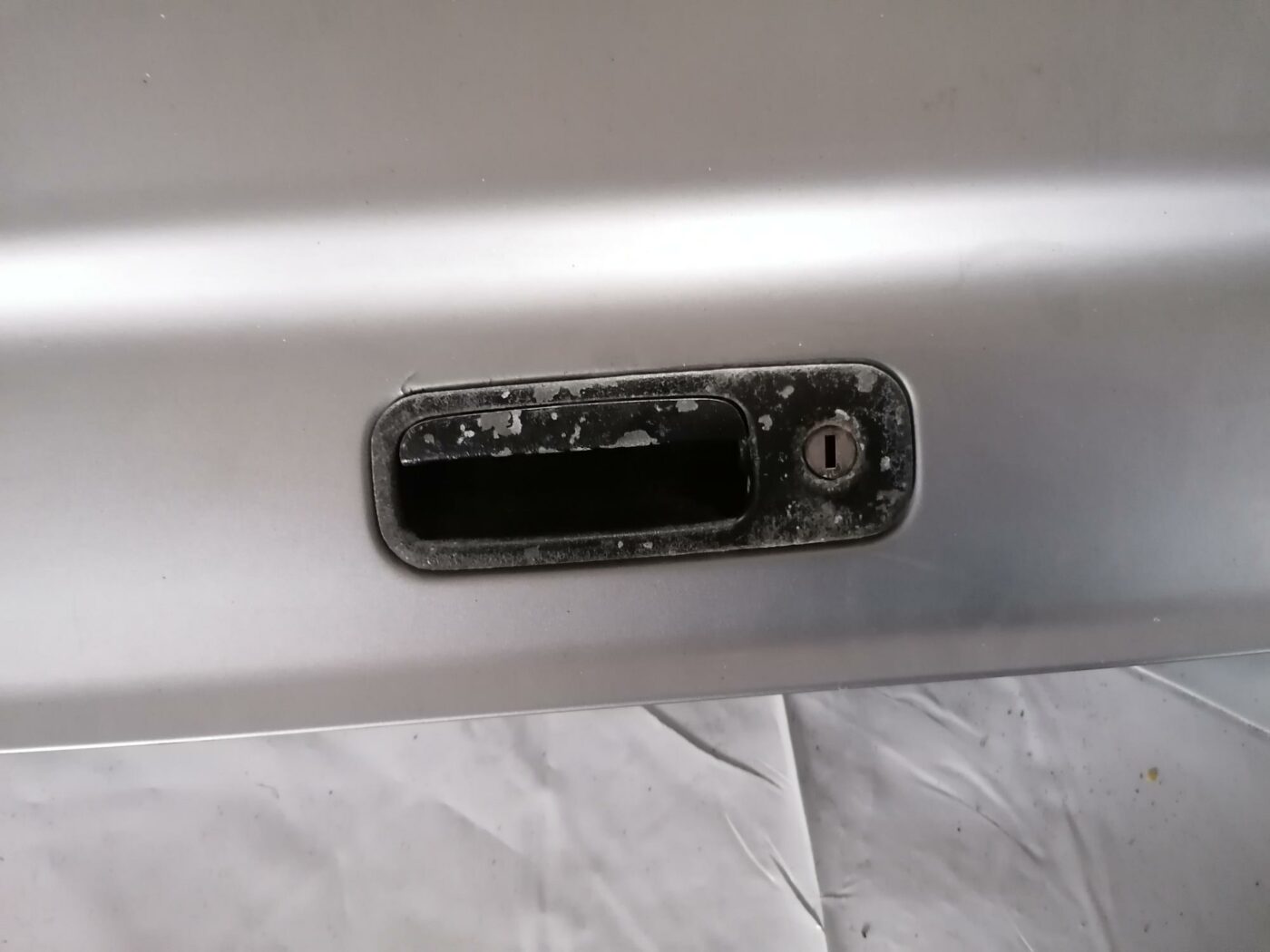 Bagāžnieka vāks priekš FORD GALAXY 2005 6 Bagāžnieka vāks priekš FORD GALAXY 2005