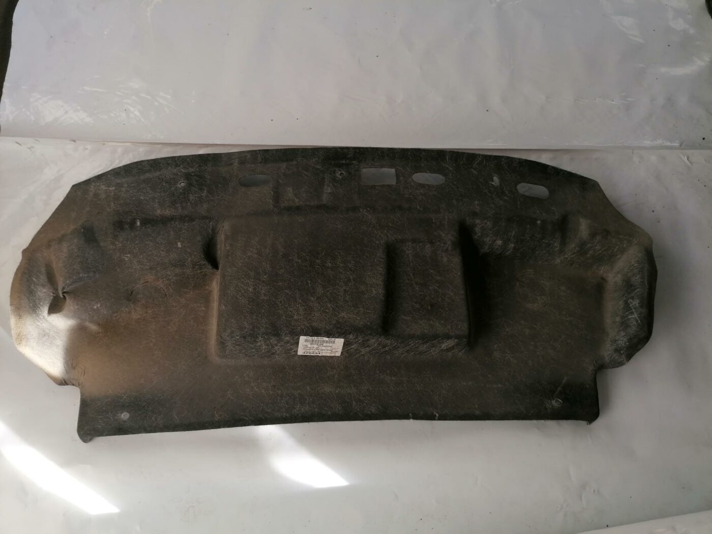 Bagāžnieka nodalījuma skaņas izolācija priekš CHRYSLER SEBRING 2006 2 Bagāžnieka nodalījuma skaņas izolācija priekš CHRYSLER SEBRING 2006