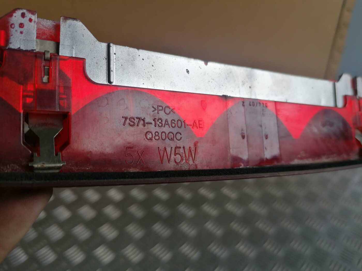 Stop signāls priekš FORD MONDEO 2007 3 Stop signāls priekš FORD MONDEO 2007