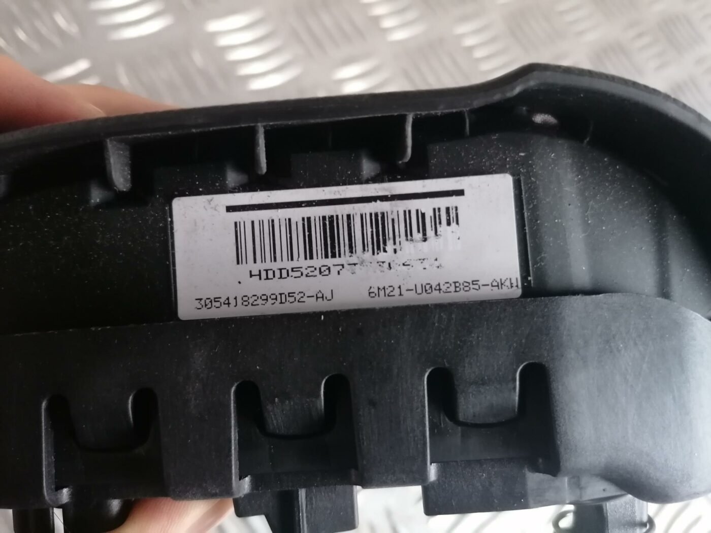 Stūres drošības spilvens priekš FORD MONDEO 2007 3 Stūres drošības spilvens priekš FORD MONDEO 2007