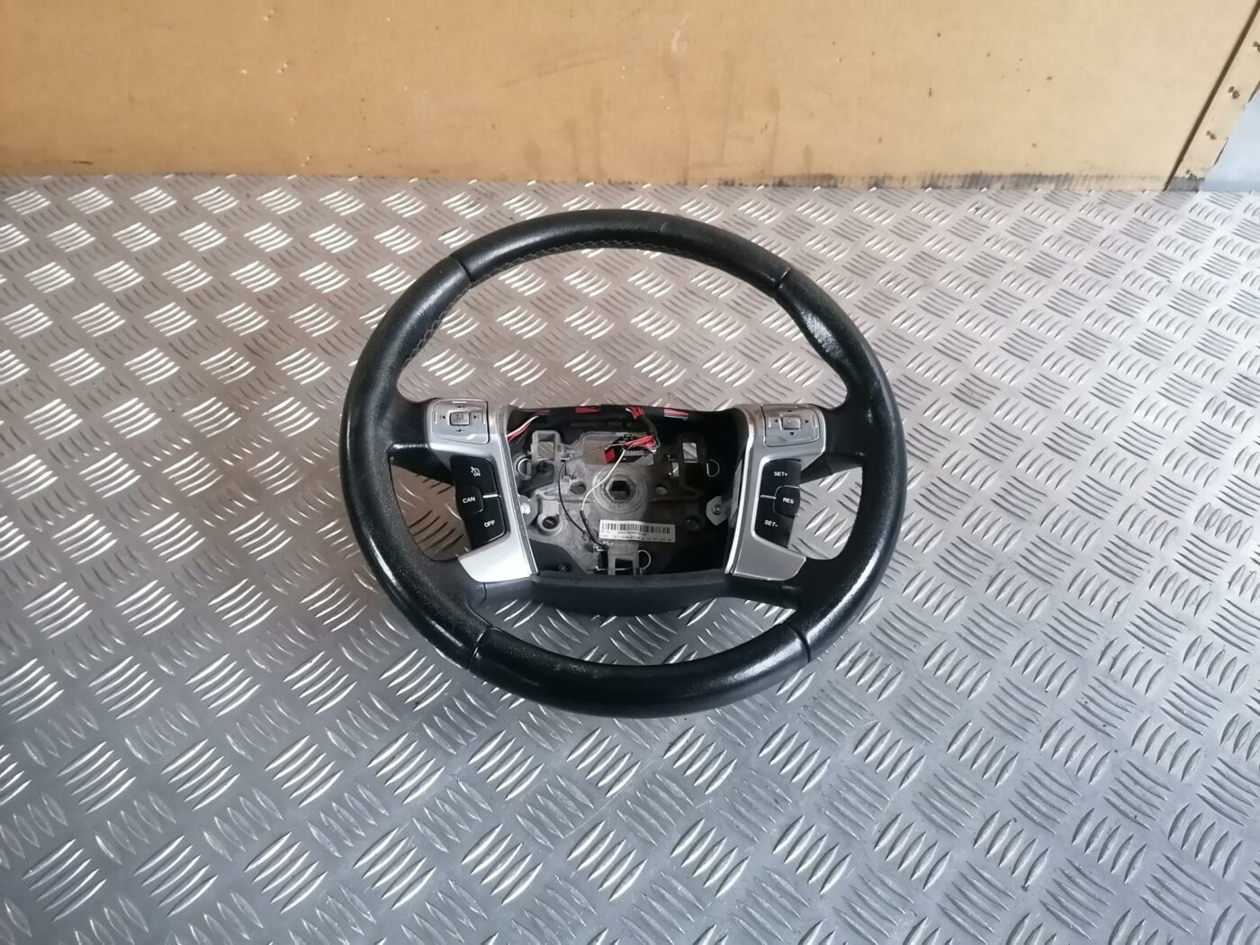 Stūre priekš FORD MONDEO 2007 1 Stūre priekš FORD MONDEO 2007