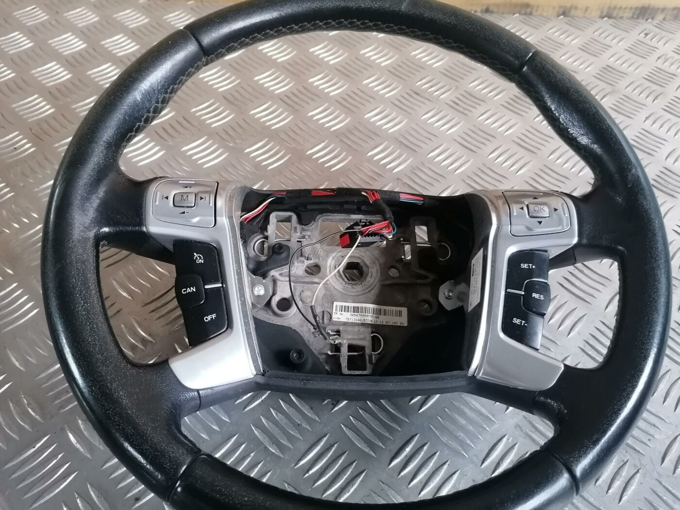 Stūre priekš FORD MONDEO 2007 2 Stūre priekš FORD MONDEO 2007