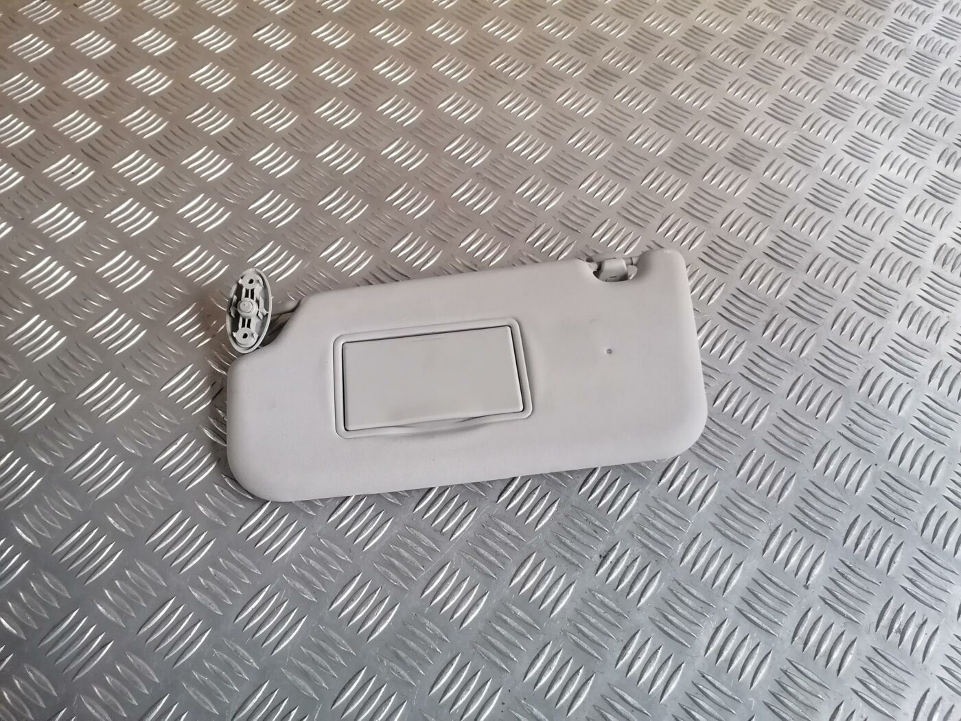 Saules aizsargs priekš FORD MONDEO 2007 2 Saules aizsargs priekš FORD MONDEO 2007