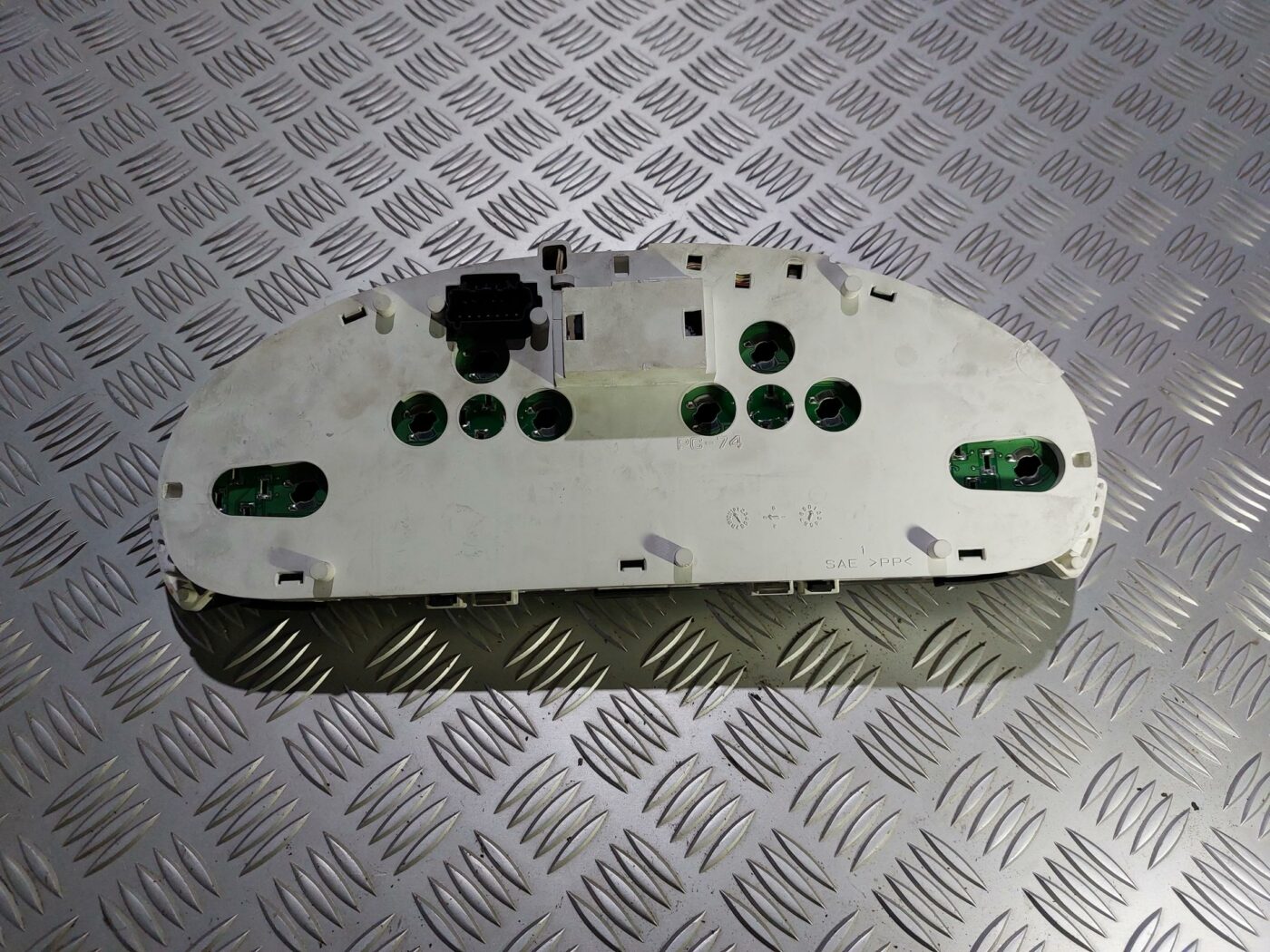 Spidometrs priekš CHRYSLER VOYAGER 2006 2 Spidometrs priekš CHRYSLER VOYAGER 2006