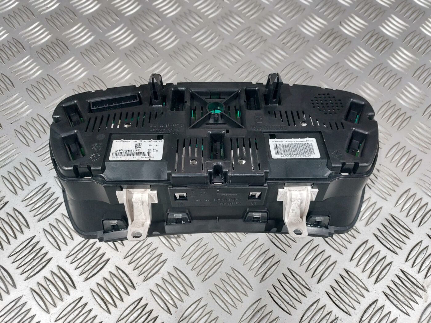 Spidometrs priekš RENAULT LAGUNA 2011 2 Spidometrs priekš RENAULT LAGUNA 2011