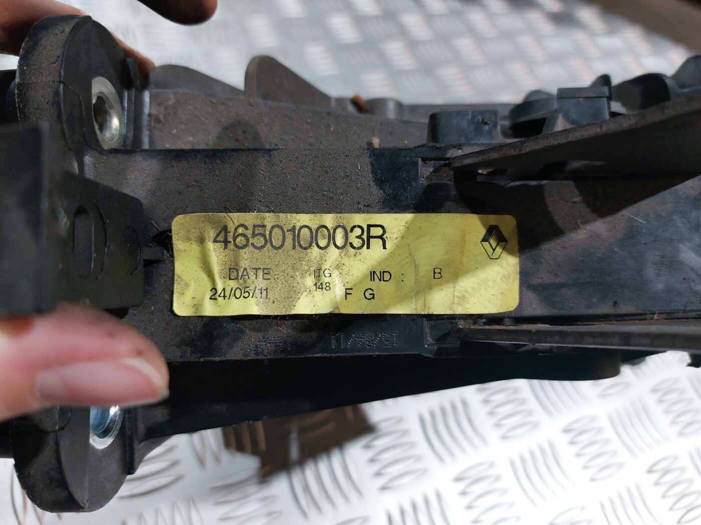 Bremžu pedālis priekš RENAULT LAGUNA 2011 2 Bremžu pedālis priekš RENAULT LAGUNA 2011