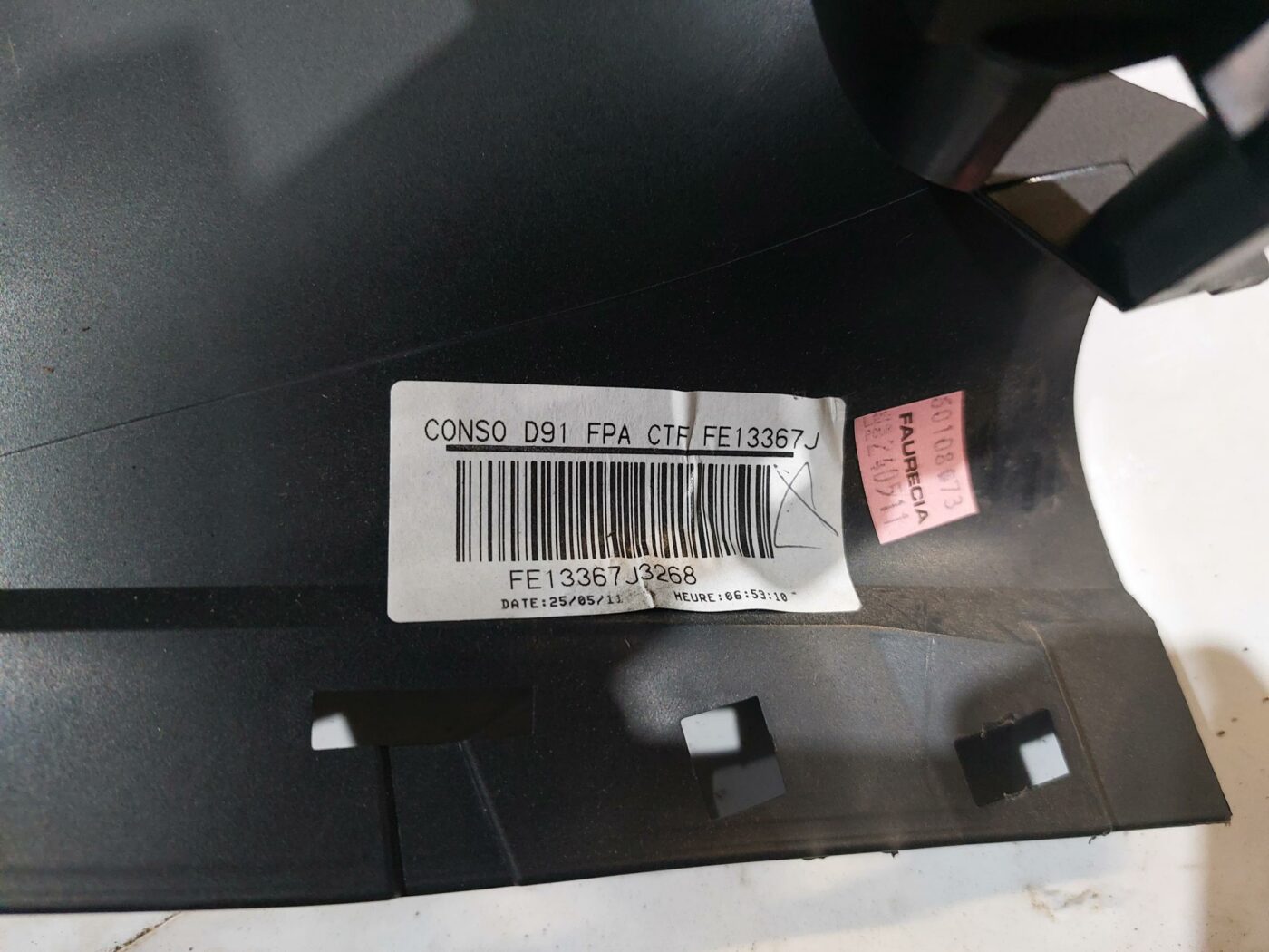 Centrālās konsoles apdares lielākā daļa priekš RENAULT LAGUNA 2011 5 Centrālās konsoles apdares lielākā daļa priekš RENAULT LAGUNA 2011