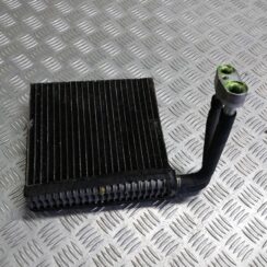 Gaisa kondicionēšanas radiators salonā priekš VOLVO S40 2004 Black