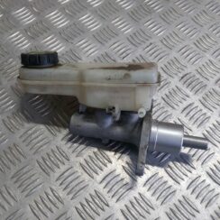 Bremžu pastiprinātāja galvenais cilindrs priekš MITSUBISHI COLT 2007