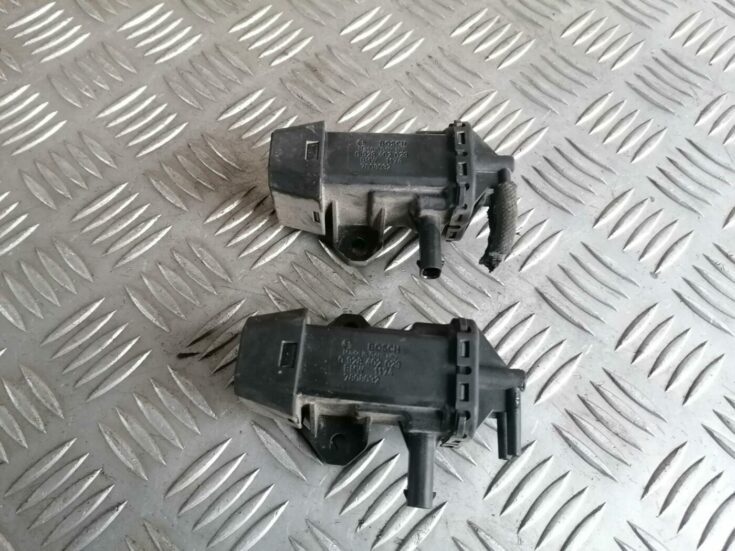 Solenoīda vakuuma vārsts priekš BMW 123 E87 2008 BLACK