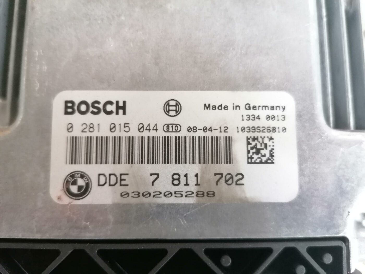 Dzinēja vadības bloks priekš BMW 123 E87 2008 BLACK 3 Dzinēja vadības bloks priekš BMW 123 E87 2008 BLACK