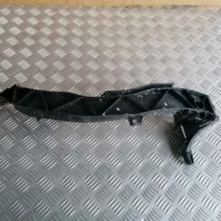 Priekšēja luktura kronšteins priekš BMW 123 E87 2008 BLACK