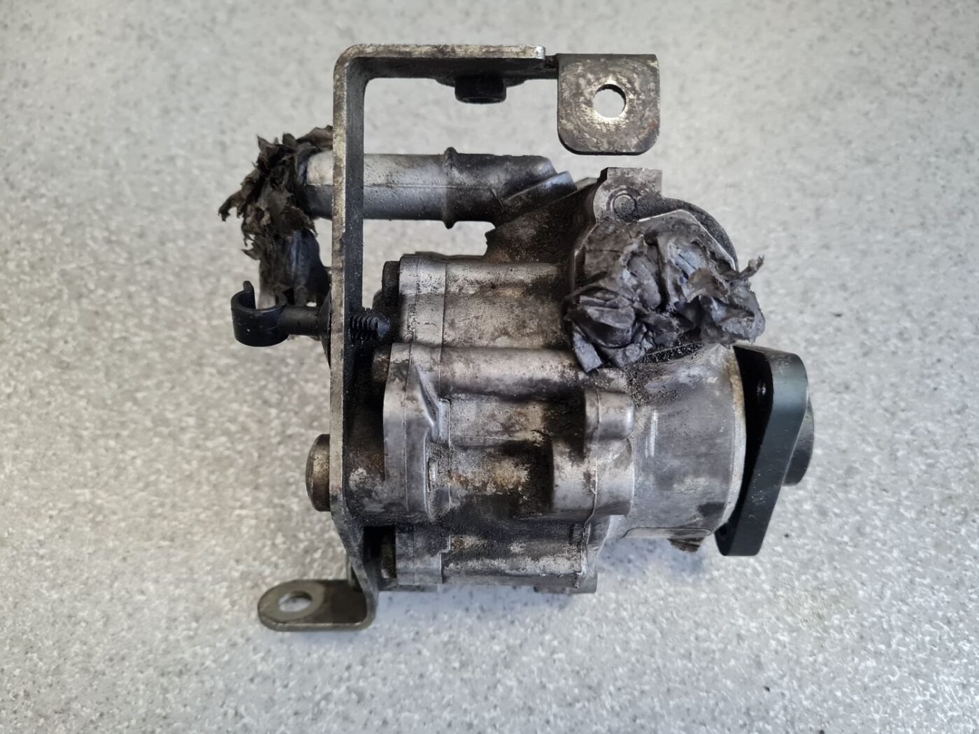 Hidrauliskais pastiprinātājs priekš PEUGEOT 607 2010 4 Hidrauliskais pastiprinātājs priekš PEUGEOT 607 2010