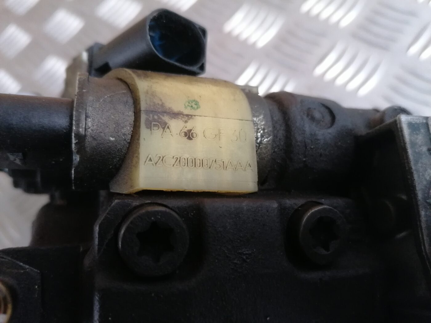 Augstspiediena degvielas sūknis priekš PEUGEOT 607 2010 5 Augstspiediena degvielas sūknis priekš PEUGEOT 607 2010