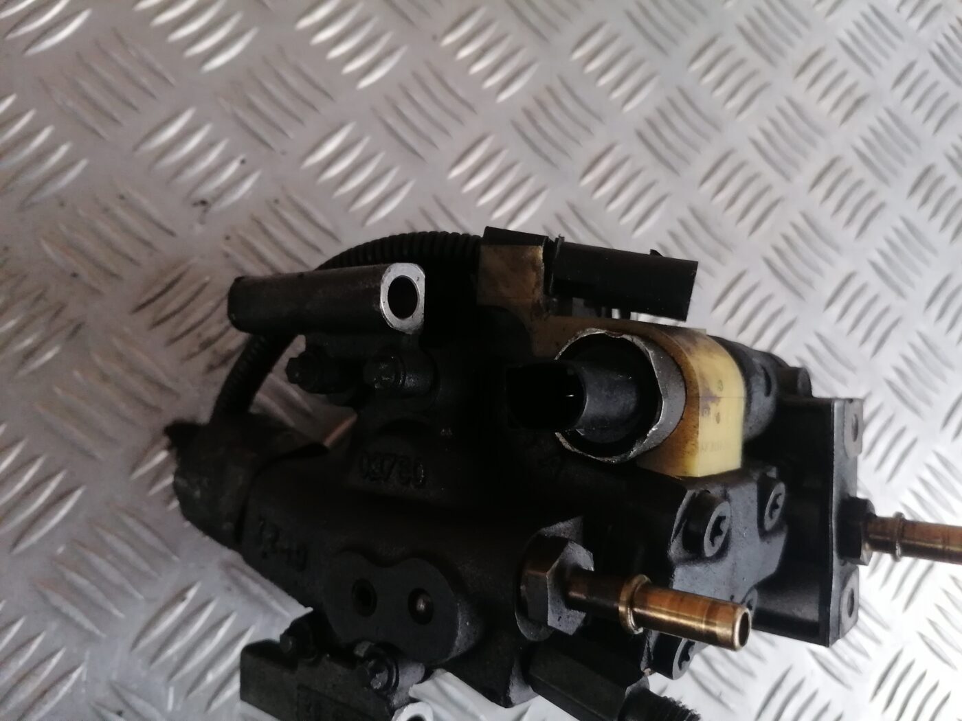 Augstspiediena degvielas sūknis priekš PEUGEOT 607 2010 4 Augstspiediena degvielas sūknis priekš PEUGEOT 607 2010