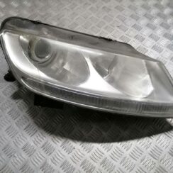 Priekšējais labais lukturis priekš VW PHAETON 2003