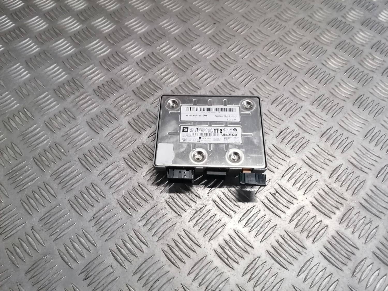 Bluetooth vadības bloks priekš OPEL INSIGNIA SPORTS TOURER 2013 4 Bluetooth vadības bloks priekš OPEL INSIGNIA SPORTS TOURER 2013