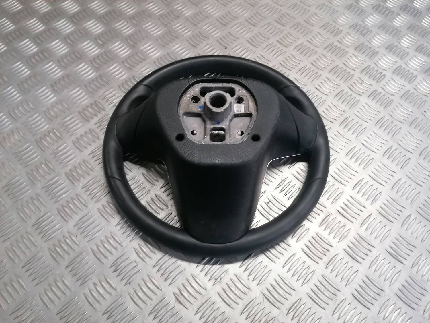 Stūre priekš OPEL INSIGNIA SPORTS TOURER 2013 7 Stūre priekš OPEL INSIGNIA SPORTS TOURER 2013