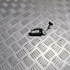 Antenas pastiprinātāja bloks priekš OPEL INSIGNIA SPORTS TOURER 2013